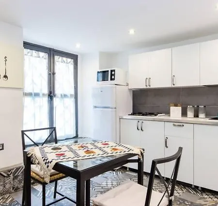 Umberto Flat Center Apartment Catania